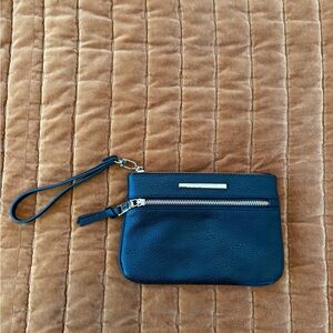 Steve Madden Black and Gold Wristlet